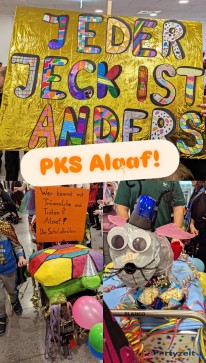 Foto-Collage mit bunten Karnevalsbildern