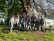 Gruppenbild der S2 unter einem Baum