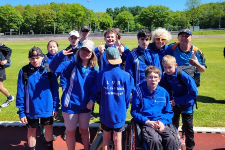 Die Leichtathletik Schulmannschaft der Paul Klee Schule