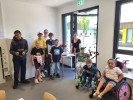 Gruppe von Schüler:innen in der Lehrküche